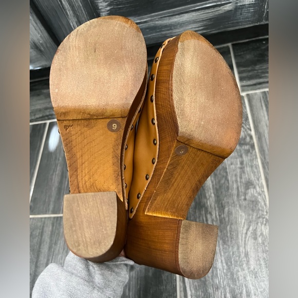 NWOT Seychelles Women's Loud and Clear Clog - Picture 9 of 9